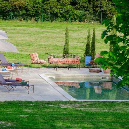 Bastide De Bellegarde Panzió Avignon Kültér fotó