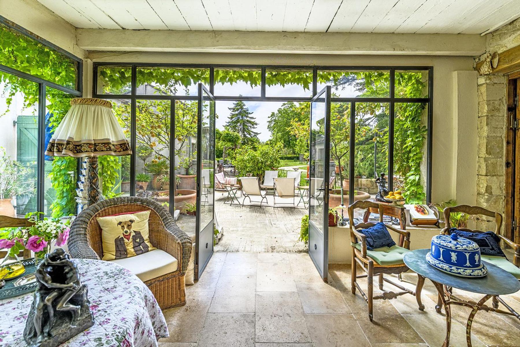 Bastide De Bellegarde Panzió Avignon Kültér fotó